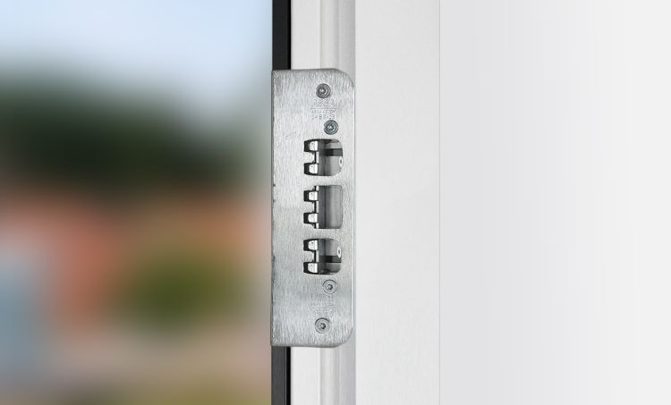 Justerbar indbrudssikret slutblik kun p&aring; d&oslash;re