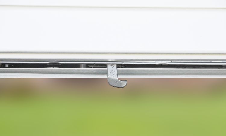 Indbrudssikrede hagekolver p&aring; topstyrede vinduer